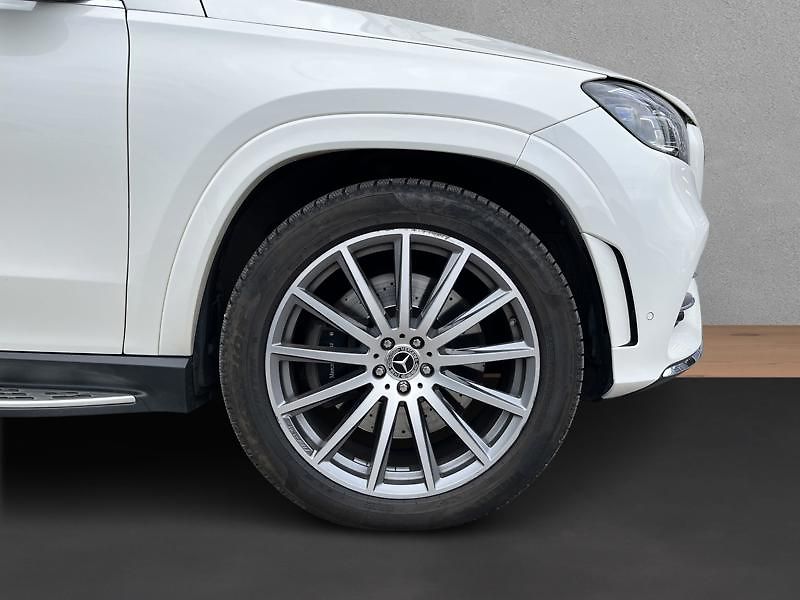 Mercedes-Benz GLS Trída 400 d 4MATIC AMG Line - fotka 9 z 20