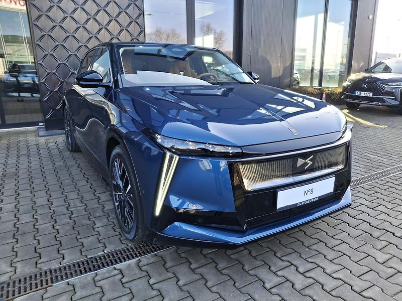 DS Automobiles DS N°8 (2026) ETOILE 350 k AWD LONG RANGE    - fotka 40 z 47