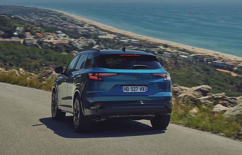 Renault Austral v modernizované podobě jsme zkoušeli blízko Barcelony.
