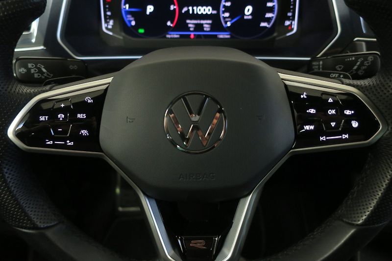 Volkswagen Tiguan (2022) R-line 2,0TDI 147 KW 4M DSG - fotka 15 z 49