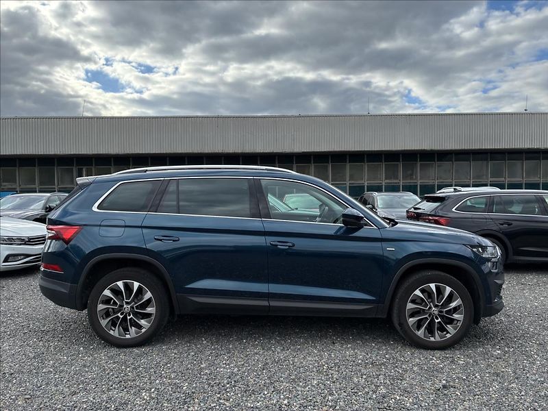 Škoda Kodiaq 2,0 TDI 4X4 147 KW TAŽNÉ PANO - fotka 7 z 36