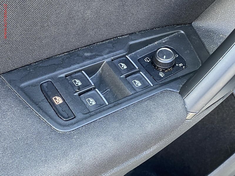 Volkswagen Tiguan (2018) 2.0 TSi 4x4, ČR, DSG - fotka 11 z 21