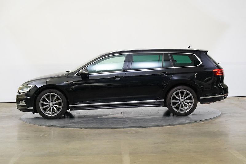 Volkswagen Passat - fotka 3 z 25