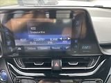 Toyota C-HR 1,8 i 72kw Hybrid e-CVT CZauto - náhled 17