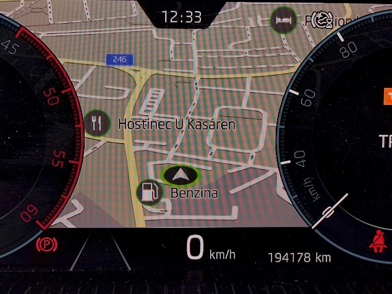 Škoda Octavia (2023) Combi Ambition 2,0 Tdi 110 Kw - fotka 9 z 36