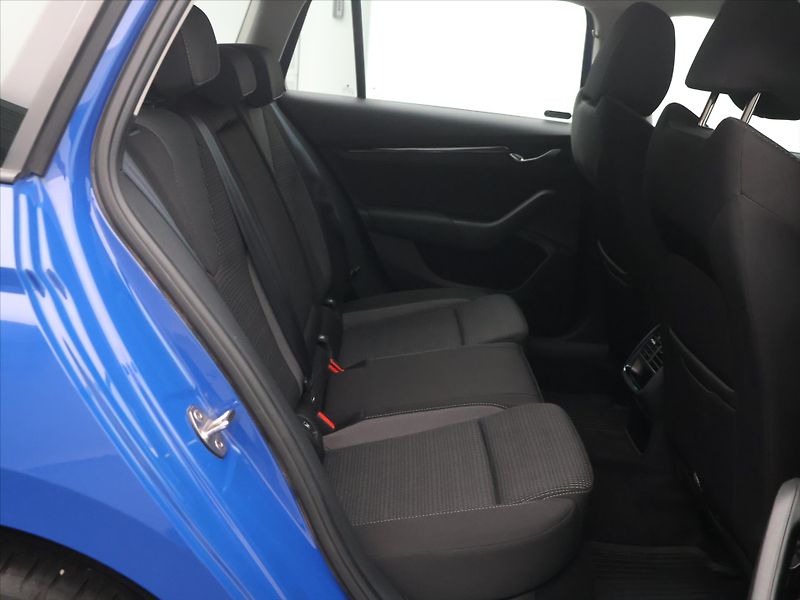 Škoda Octavia 2,0 TDI 85kW CZ DPH - fotka 12 z 29