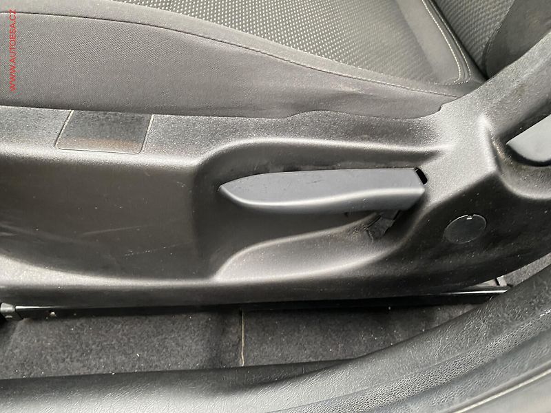 Fiat Tipo (2021) 1.6 MJT, Life - fotka 14 z 16