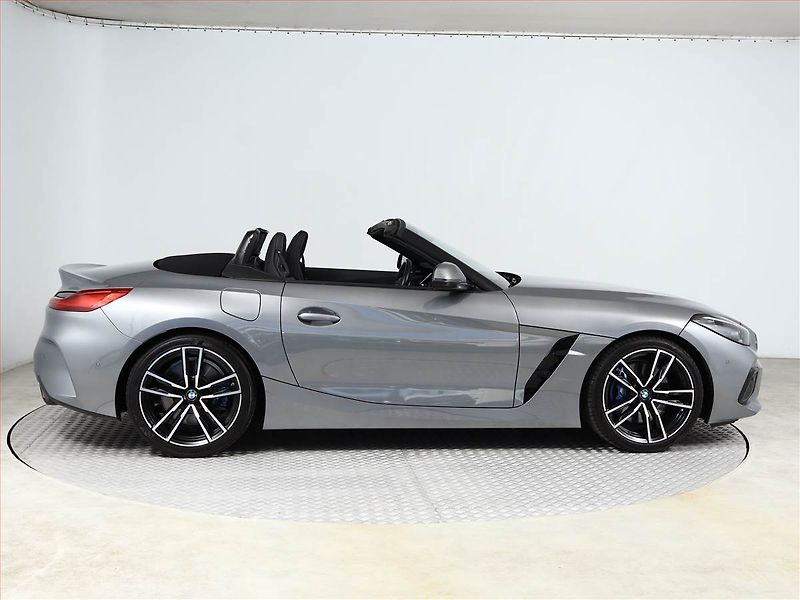 BMW Z4 (2024) M40i - fotka 6 z 17