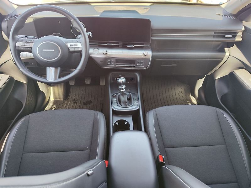 Hyundai Kona 1.6 T-GDi/145kW Style - fotka 15 z 37