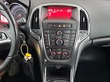 Opel Astra (2011) 1.6 16V, Tempomat - náhled 12