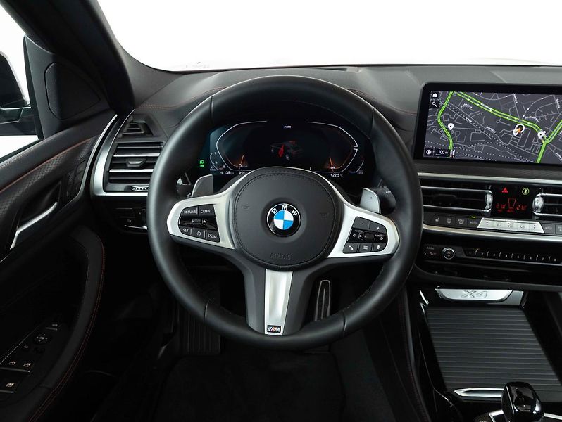 BMW X4 xDrive30d - fotka 13 z 24