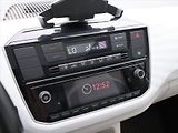 Volkswagen up! 1,0 TSI 66kW Beats CZ - náhled 16