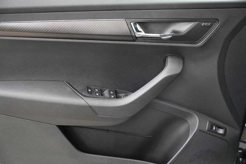 Škoda Karoq - fotka 12 z 28