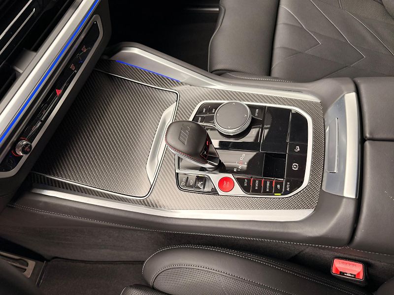 BMW XM (2023) BMW XM V8 480kW - fotka 7 z 17