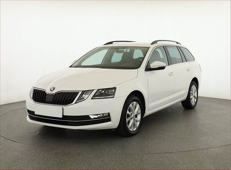 Škoda Octavia (2017) Ambition Plus 1.6 TDI - fotka 2 z 22