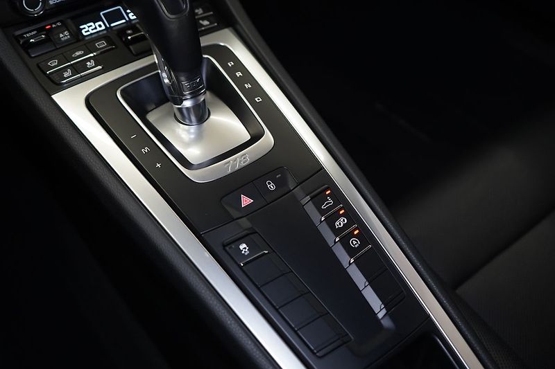 Porsche Cayman 718, Chrono, Ventilace, PDLS+ - fotka 40 z 42
