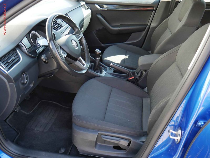 Škoda Octavia (2019) 1.6TDi, ČR, Navi, LED, AC - fotka 9 z 20
