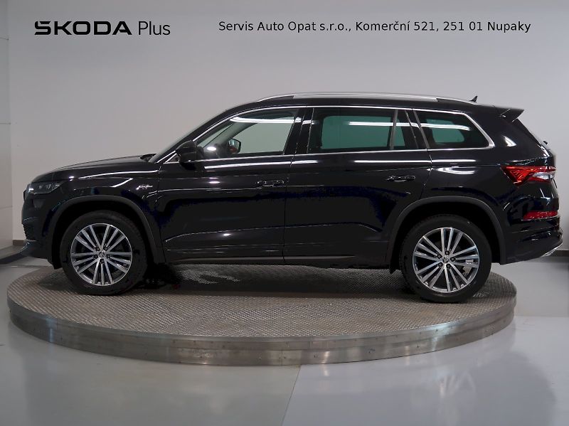 Škoda Kodiaq (2023) L&K 2.0TSI 140KW 4x4 DSG TAŽNÉ - fotka 3 z 47