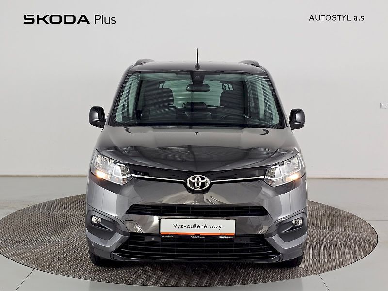 Toyota ProAce City Verso (2024) Long 1.2T FAMILY - fotka 4 z 30