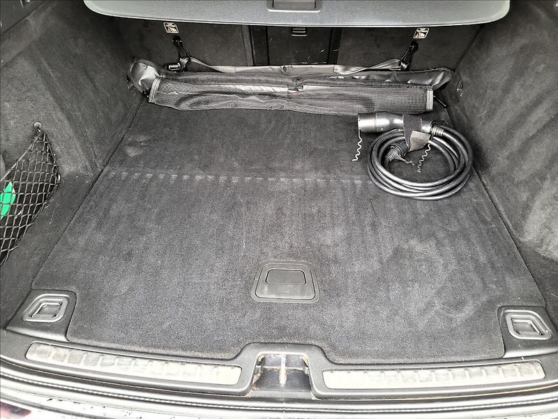 Volvo V60 T6 257kw,AWD,Inscript,kůže - fotka 40 z 50