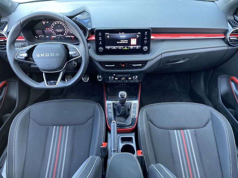 Škoda Fabia (2025) 1.0 TSI Monte Carlo - fotka 5 z 34