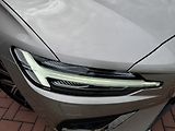 Volvo S60 (2024) 2.0i B4 Core Ad.LED Kamera - náhled 34