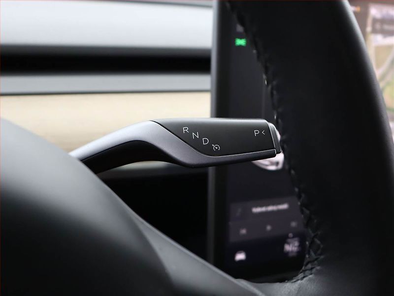 Tesla Model 3 (2020) Long Range 4WD 74kWh, SoH 90% - fotka 10 z 22