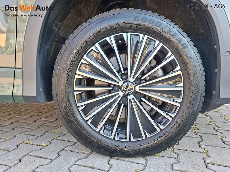 Volkswagen Tayron (2025) 2.0 TDI,142kW,DSG,4x4,Matrix,T - fotka 30 z 31