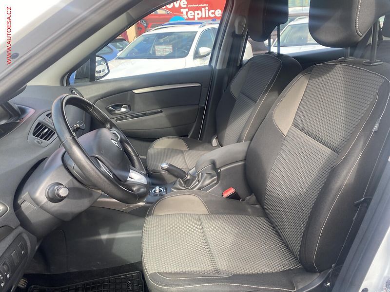 Renault Scénic (2013) 1.2TCe, AC, navi - fotka 9 z 13