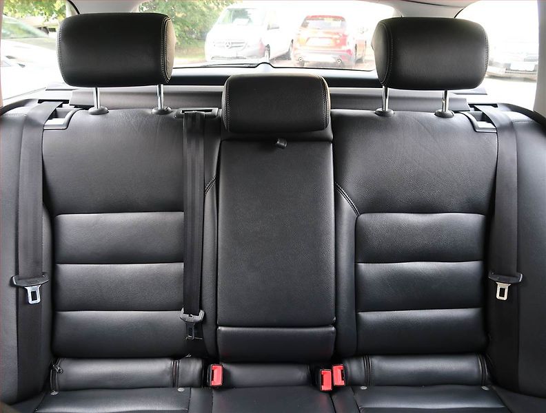 Škoda Octavia (2012) 1.4 TSI, Navi, Tempomat - fotka 10 z 21