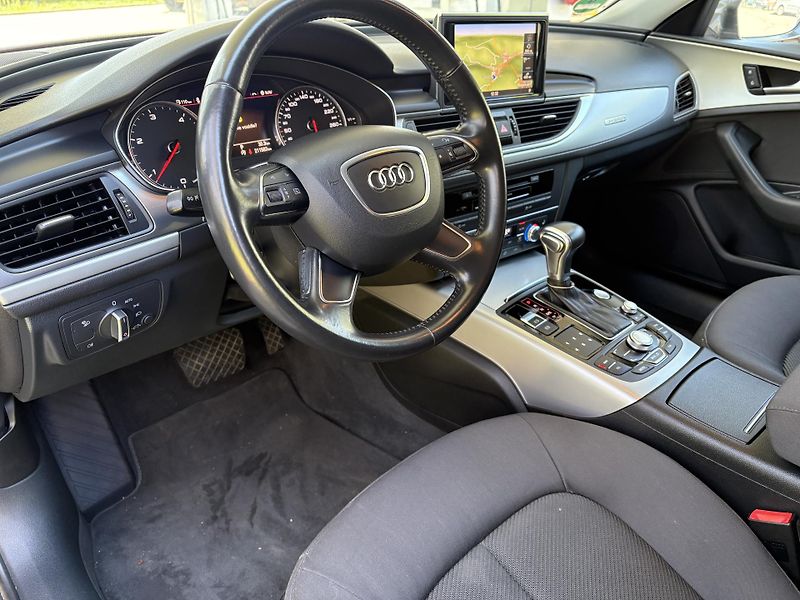 Audi A6 (2012) kombi 3.0 V6 TDI quattro pěkná - fotka 15 z 31