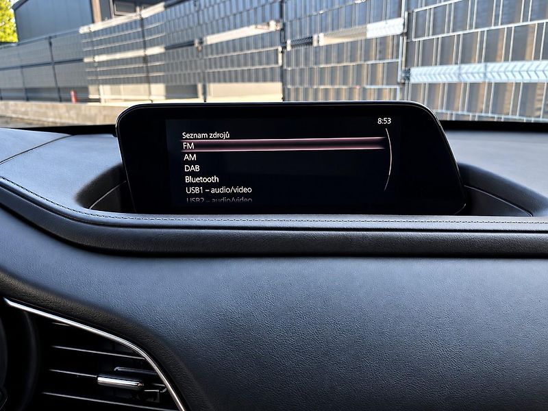 Mazda CX-30 (2021) 2.0 SKYACTIV-G 110 kW COSMO - fotka 16 z 32