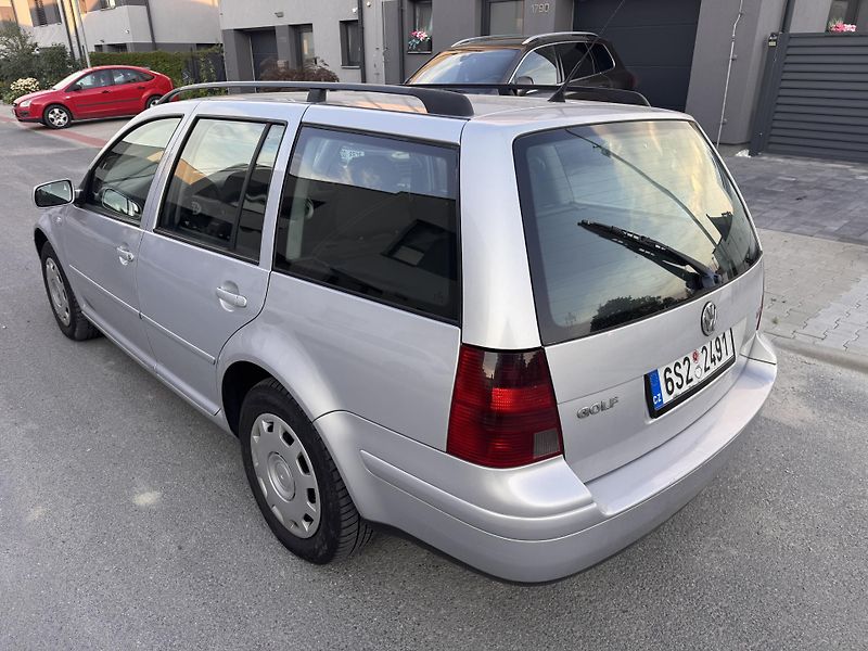 Volkswagen Golf IV 1.9TDI 81Kw Comfort - fotka 5 z 13