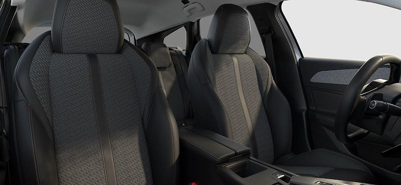 Peugeot 308 SW ALLURE Hybrid 145 e-DCS6 - fotka 9 z 10