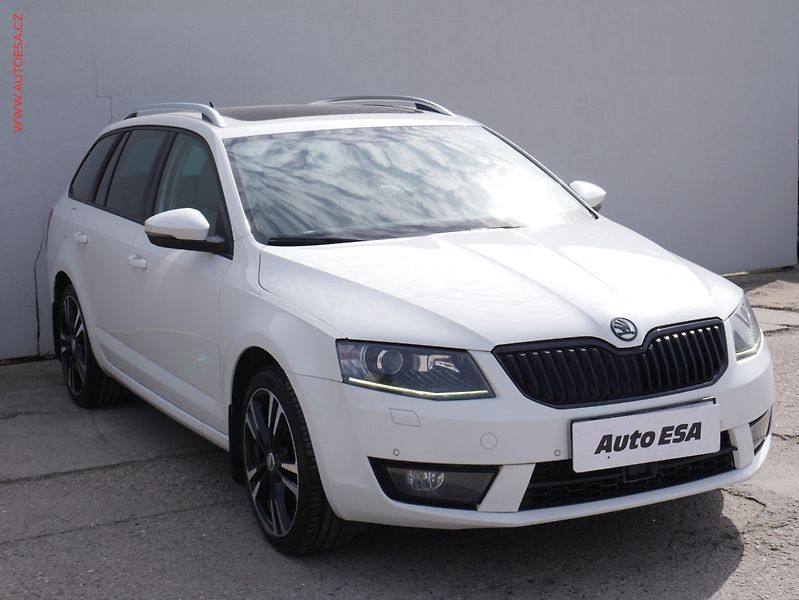 Škoda Octavia (2013) 1.8 TSI 4x4, ČR, DSG, bixen - fotografie inzerátu