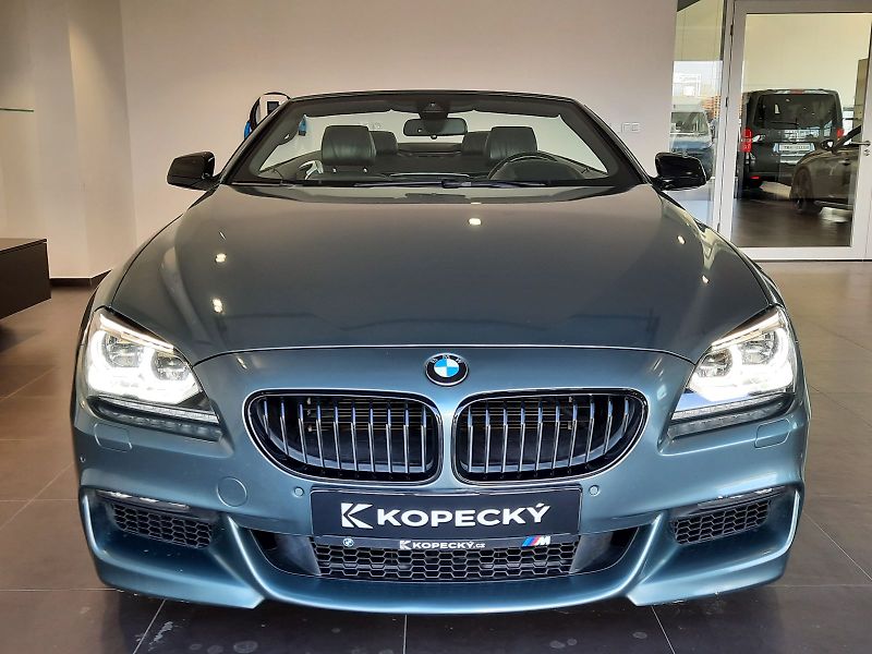 BMW Řada 6 (2014) 650i xDrive - fotka 10 z 17