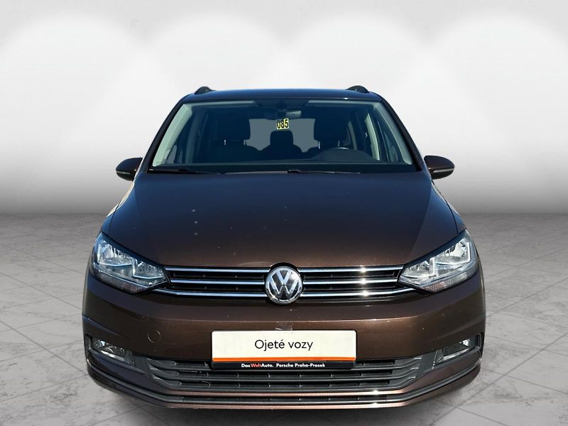 Volkswagen Touran 1.6 TDI Comfortline 7 míst - fotka 2 z 21
