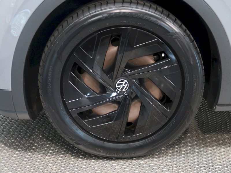 Volkswagen ID.4 (2023) PRO PERFORMACE 150kW / 82kWh T - fotka 34 z 36