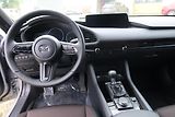 Mazda 3 (2026) HB 2,5G 140k Centre-Line,Style - náhled 11