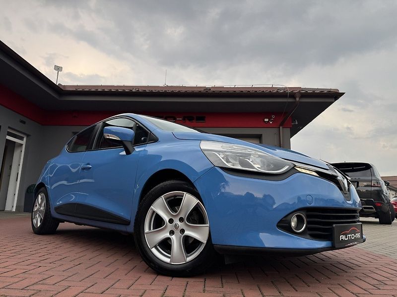 Renault Clio (2013) 1.2i Navi Klima Tempomat BT - fotka 50 z 50