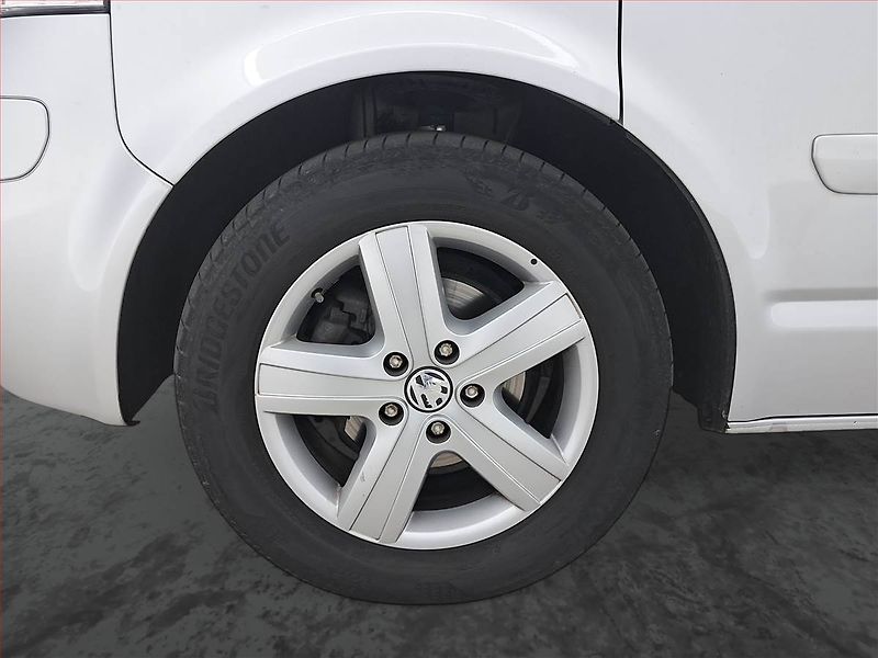 Volkswagen Multivan (2009) Highline 2.5 TDI - fotka 15 z 22