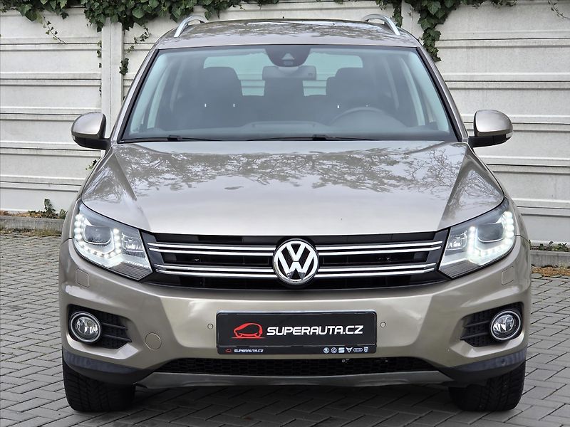 Volkswagen Tiguan 2,0 TDi DSG 4x4 Tažné z. Track - fotka 2 z 24