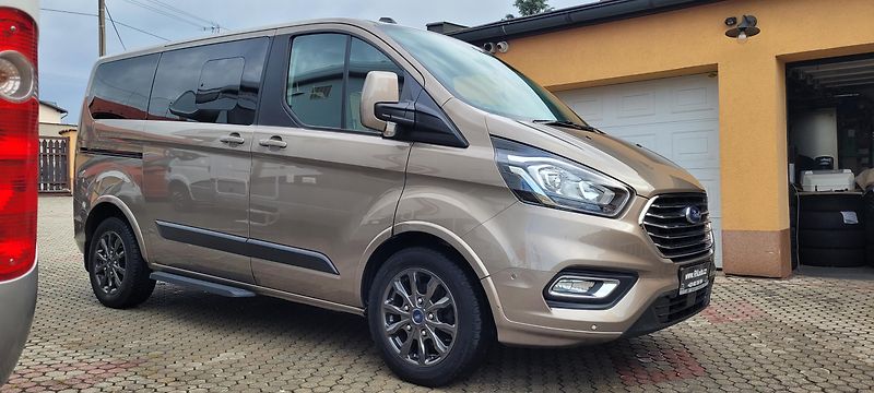 Ford Tourneo Custom (2020) 320 L1 2,0TDCi 96kW Automatik  - fotka 4 z 46