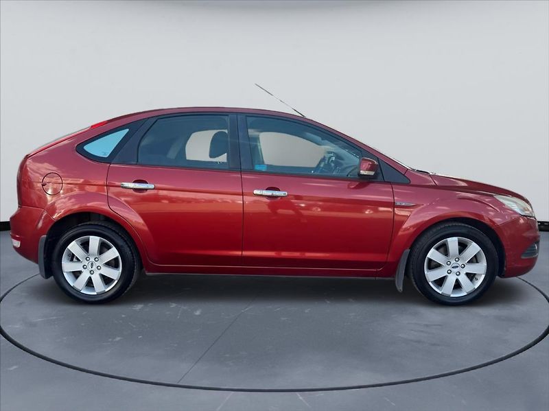Ford Focus 1,8 tdci - fotka 5 z 15