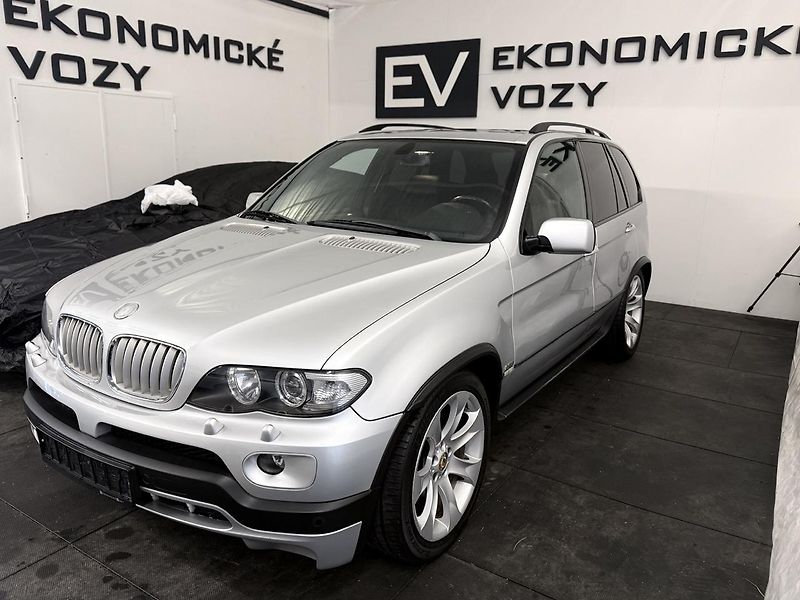 BMW X5 (2005) 4.8 IS V8,JEDINEČNÁ MOTORIZACE - fotka 13 z 33