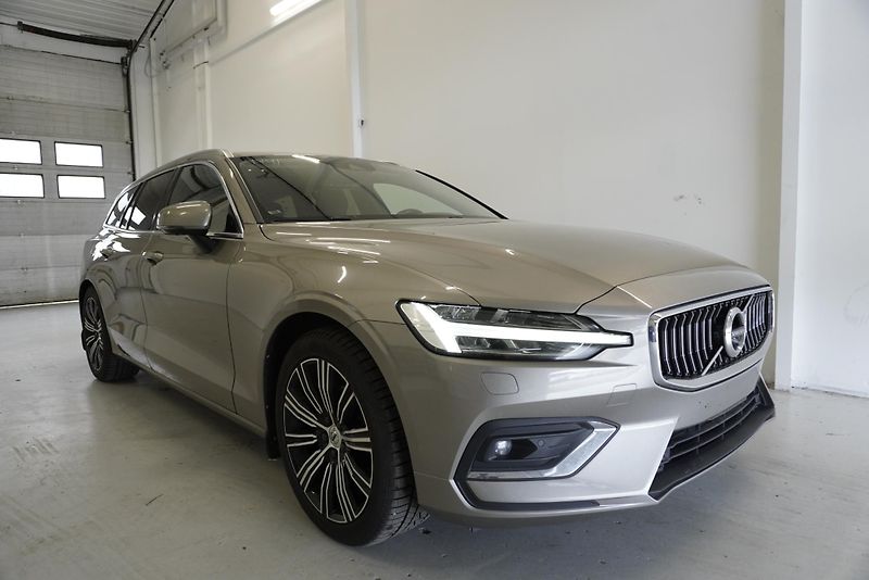 Volvo V60 2,0 D4 POLESTAR INSCRIPTION - fotka 3 z 35