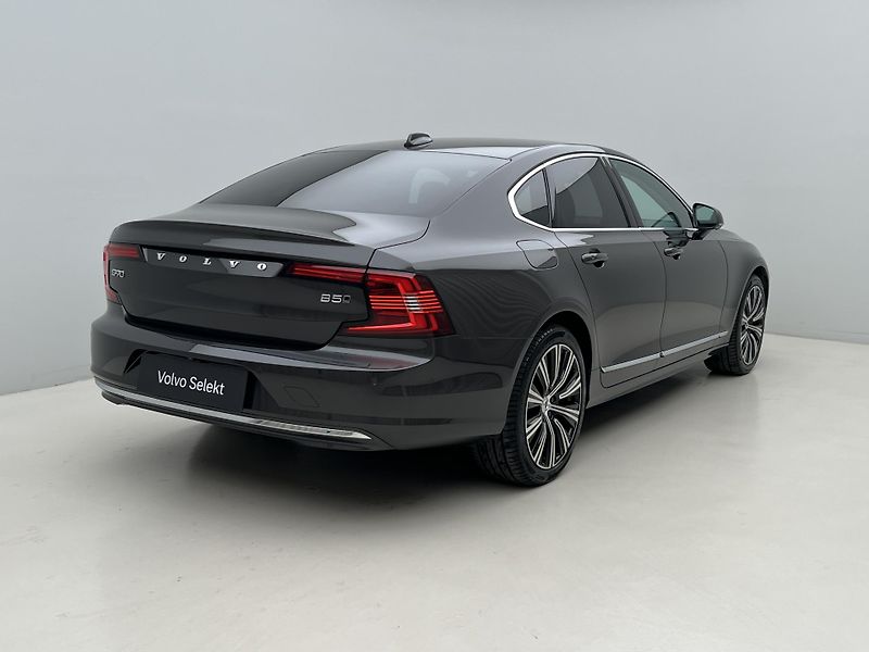Volvo S90 B5 AWD ULTIMATE BRIGHT AUT - fotka 13 z 47