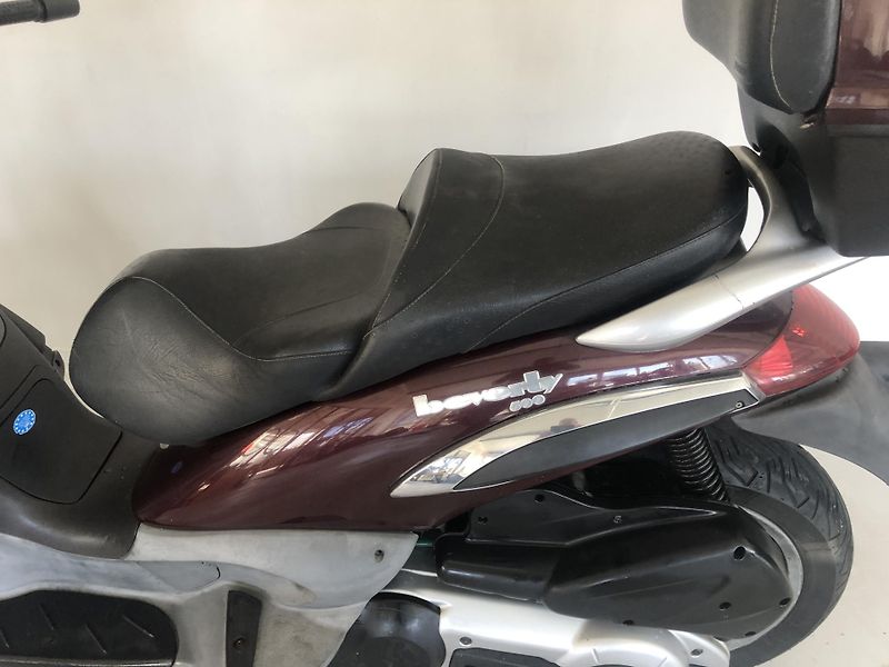 Piaggio Beverly 500 - fotka 12 z 18