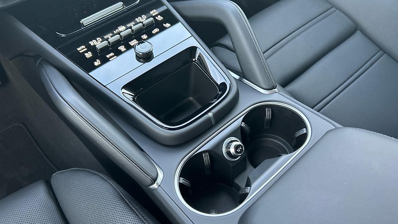 Porsche Cayenne (2025) - fotka 22 z 29