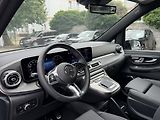 Mercedes-Benz Třídy V (2026) V 300 d / Exclusive / XL / 4M - náhled 14